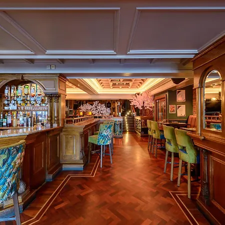 Pv Fallons ホテル 4*